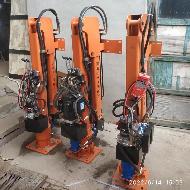善化区重汽蓝牌随车吊 3.2吨 国六动力强 液压驱动 农用自卸起重机
